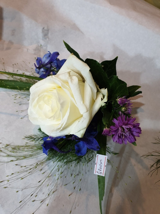Buttonholes 2