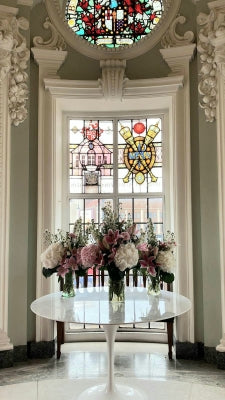 Top table arrangement